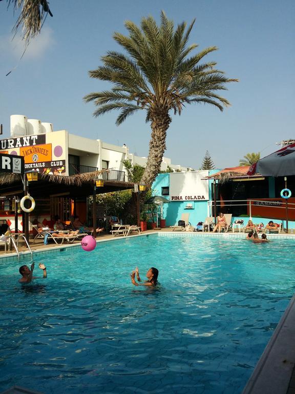 Kkaras Hotel 3 Star Ayia Napa Exterior foto