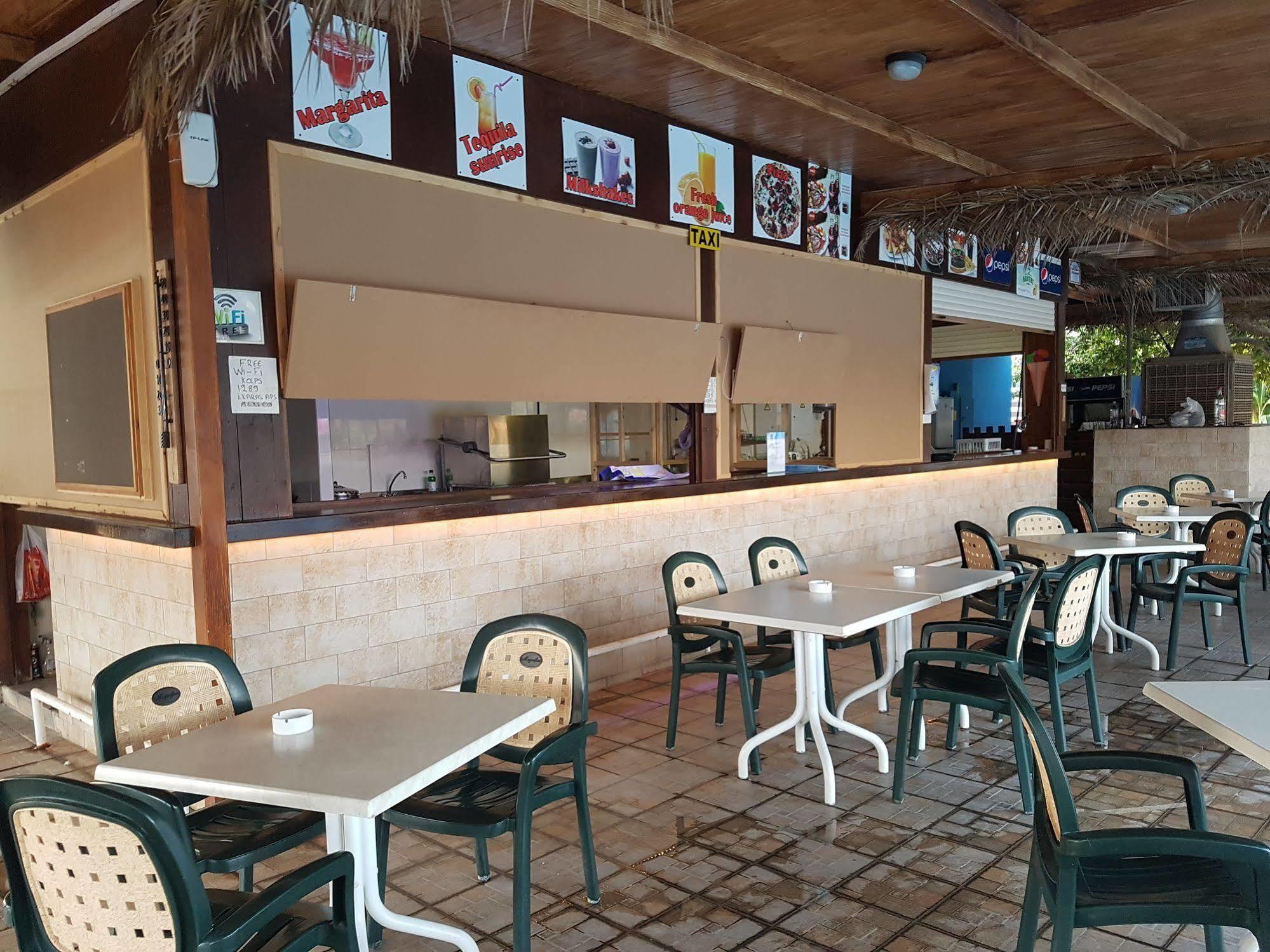 Kkaras Hotel 3 Star Ayia Napa Exterior foto