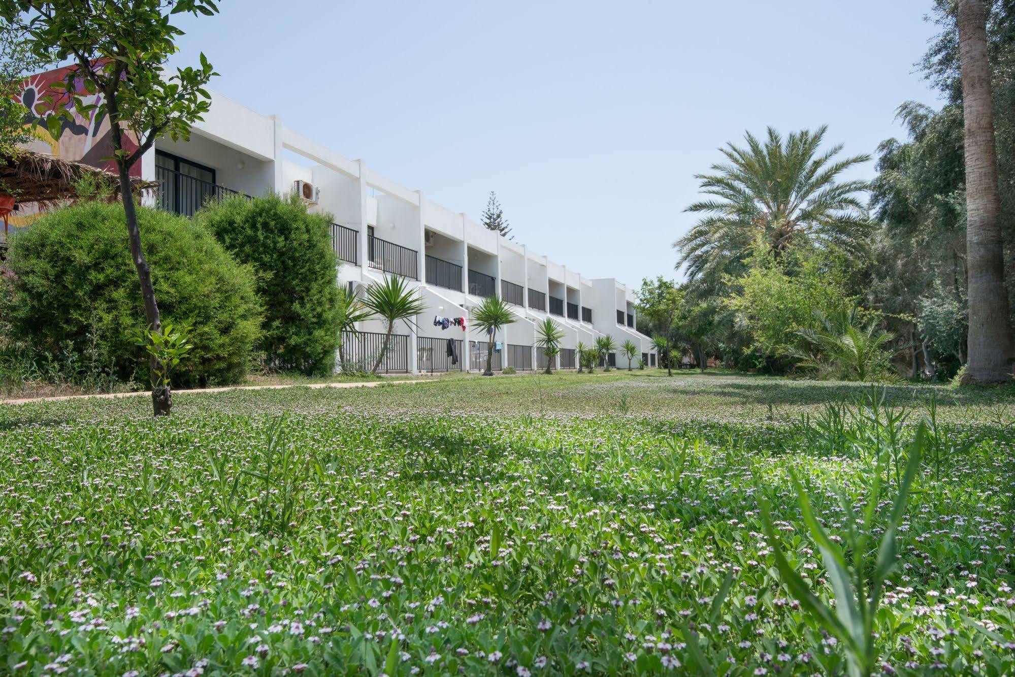 Kkaras Hotel 3 Star Ayia Napa Exterior foto