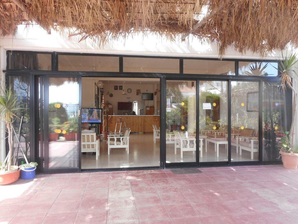 Kkaras Hotel 3 Star Ayia Napa Exterior foto