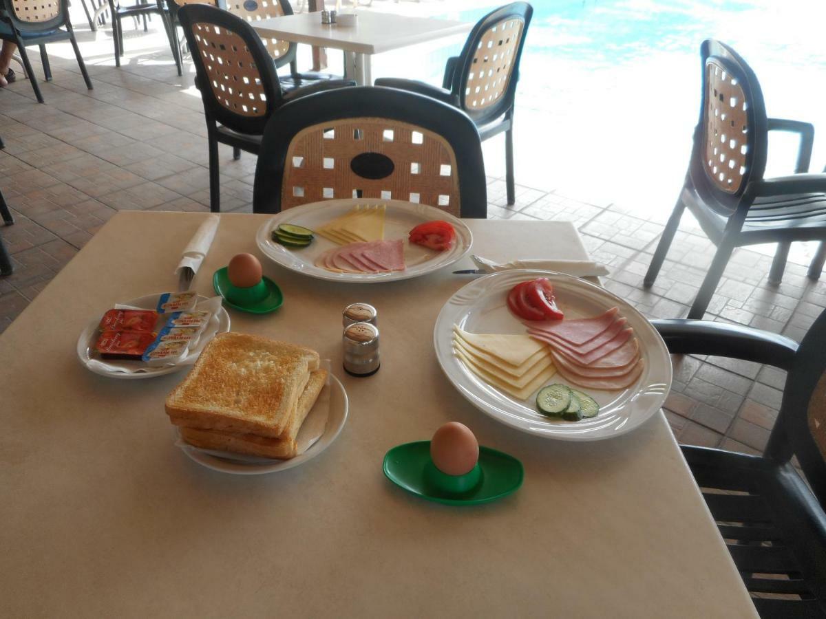 Kkaras Hotel 3 Star Ayia Napa Exterior foto